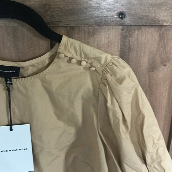 NWT Who What Wear Tan Puff Sleeve Blouse - Picture 3 of 14